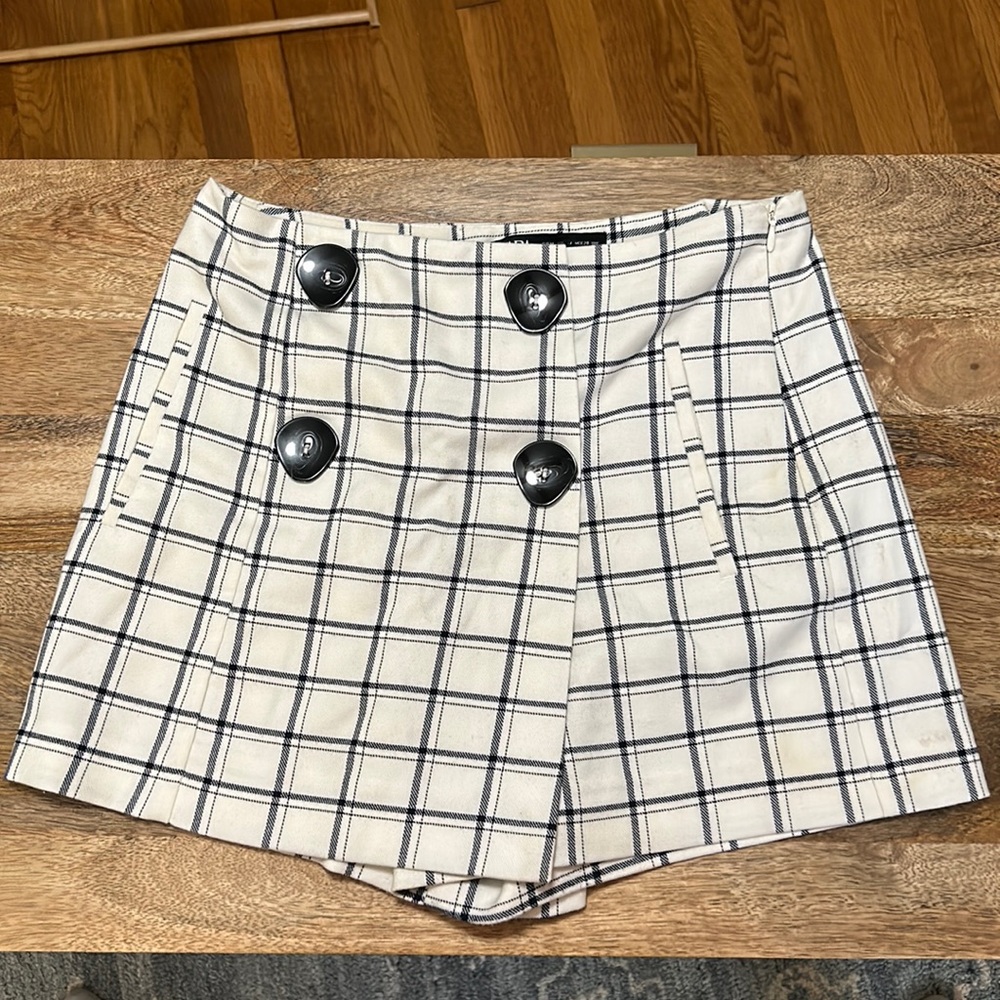 Zara Skort